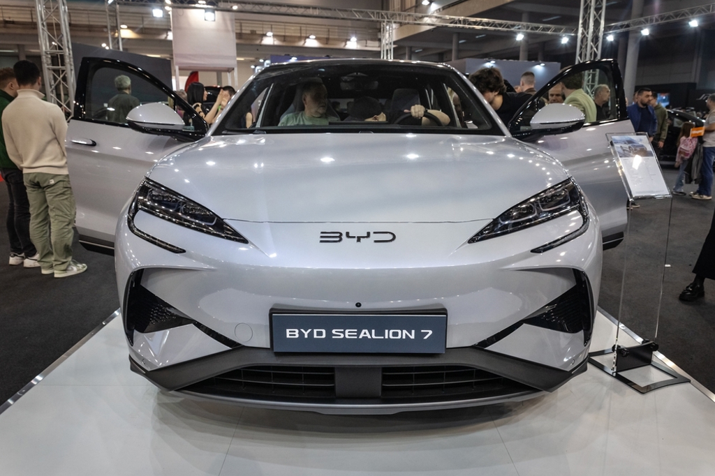 特斯拉向大陆车学习零件重复利用的策略。 (示意图/达志影像/shutterstock)