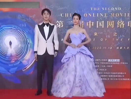 灵媒指出,由于陈都灵与于朦胧关系密切,因此凶手怕她泄漏秘密试图杀她灭口。 图:翻摄自网络