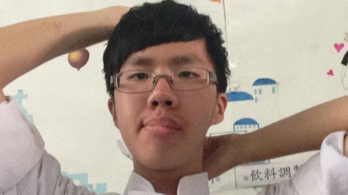 張文,張文臉書,張文長相,北捷砍人,中山站砍人,張文是誰,北車砍人,張文通緝犯,北車煙霧彈,捷運砍人