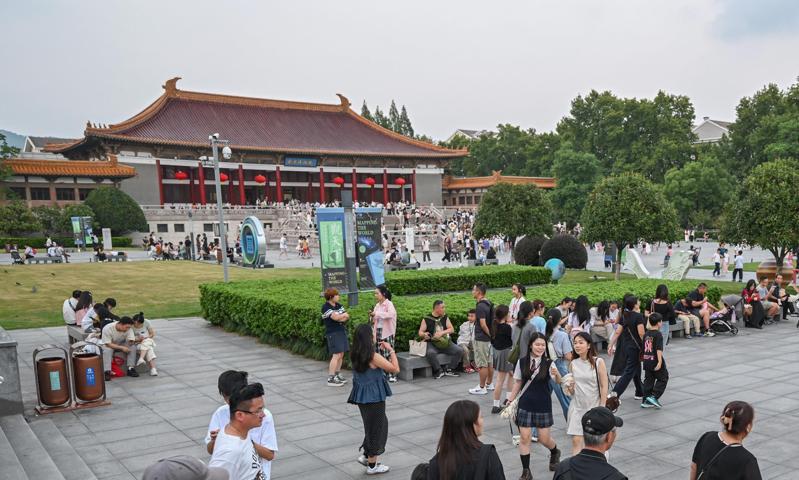 南京博物院爆出盗卖文物的消息后，近期传出中国有30余家博物馆公告闭馆或暂停开放，引发外界揣测。 （新华社）