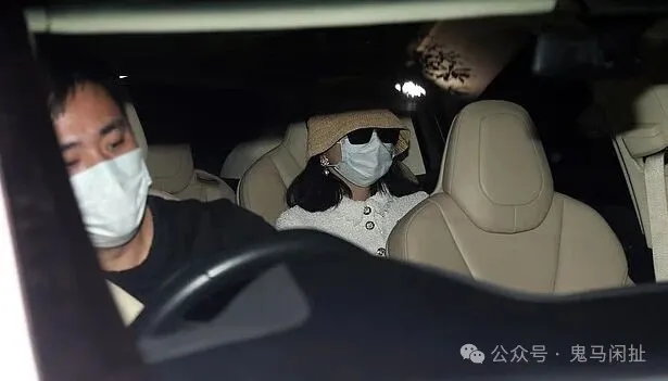 时装大佬杨兰兰，面相凉薄，内在强势