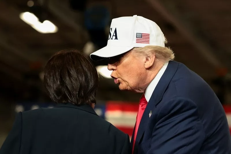 两大日媒批特朗普干涉日本内政：前所未闻，不可容忍