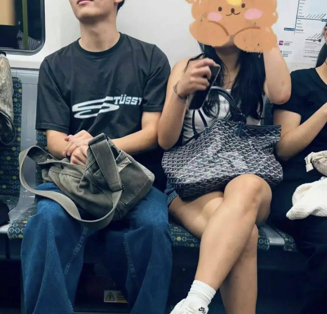 张柏芝大儿子恋母成瘾?地铁密恋曝光 妈妈态度大转变!