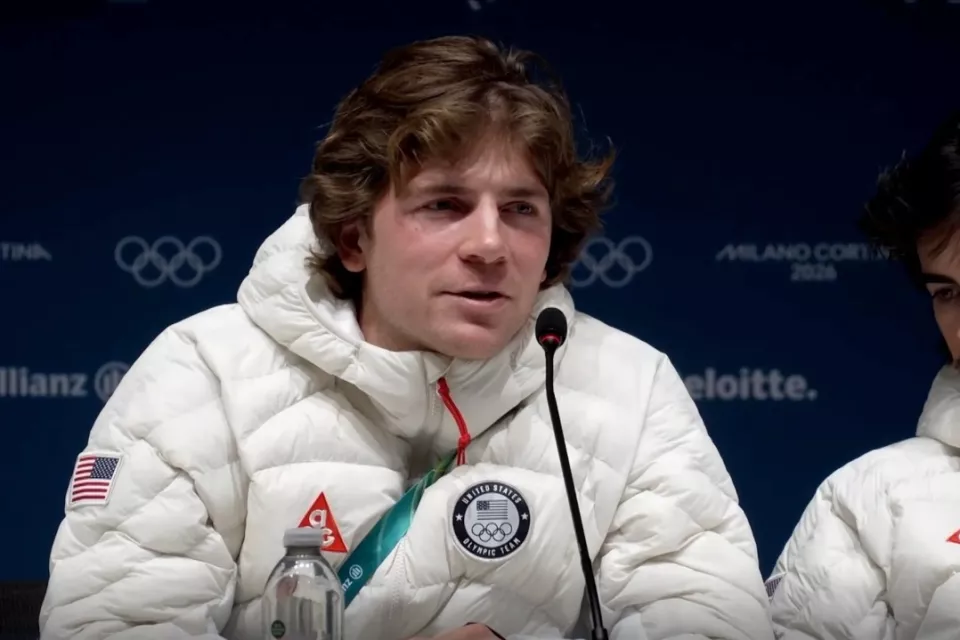 美运动员称代表美国参加冬奥会"情绪复杂"惹特朗普不满