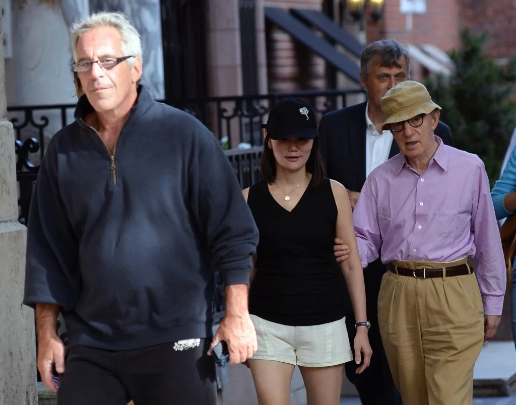 爱泼斯坦与伍迪艾伦邮件曝光：频繁唠家常 什么都聊…