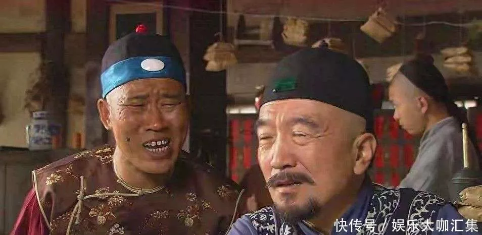 79岁李保田近况令人唏嘘,住处杂乱喝10元桶装水,如今老到不敢认