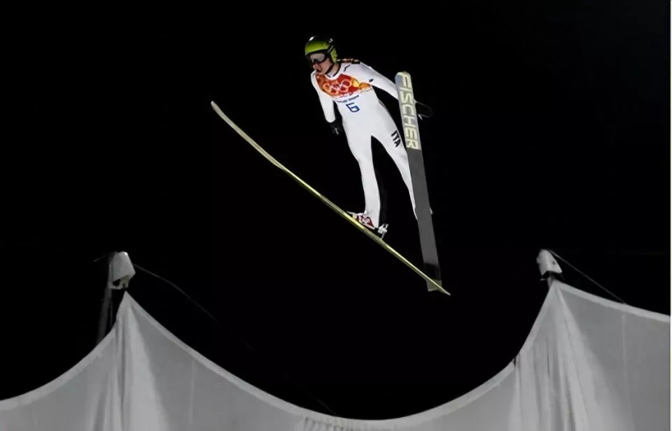 冬奥会前，男性运动员向下体注射玻尿酸？