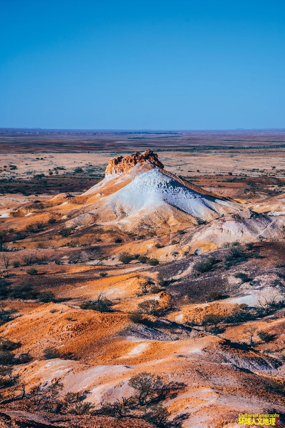 人类能把地下生活过成什么样?地下小镇令人吃惊 人类能把地下生活过成什么样?地下小镇令人吃惊
