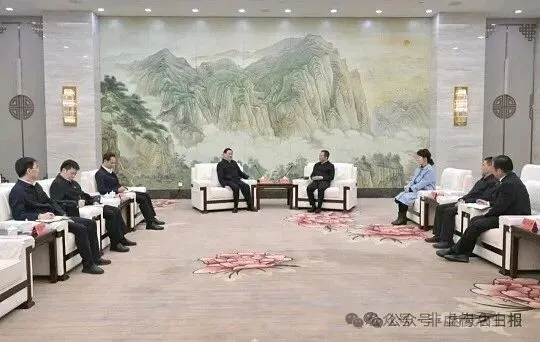 被称正部级“时装女王”，高官终于落马