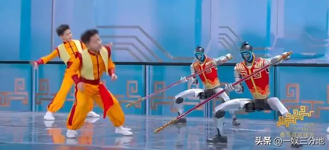 央视春晚:沈腾节目烂尾,热巴、王菲败在妆容