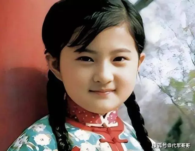 45岁"小婉君"金铭近况曝光!不婚不育,住豪宅享受单身生活