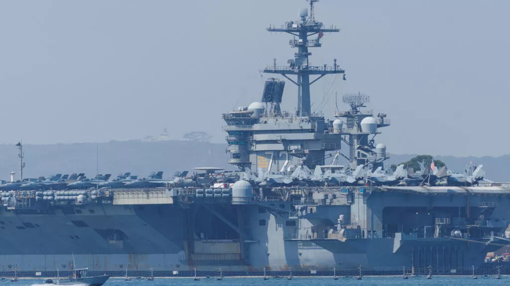 美航母逼近 伊朗正在“起草”与美国未来谈判的框架