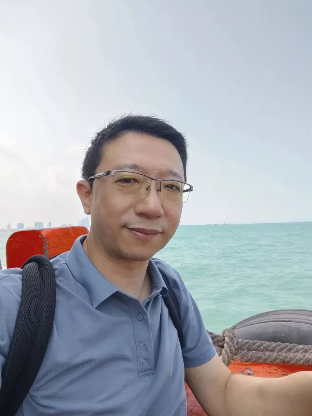 大年初一，中国教授在泰国救下溺水男童