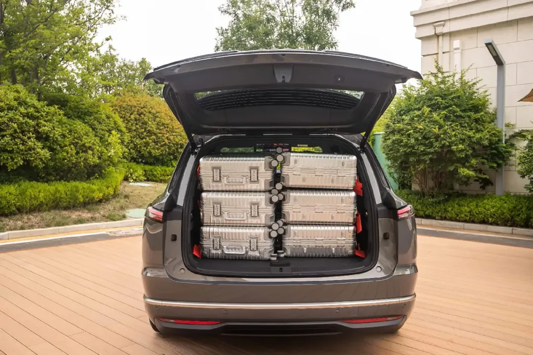 2026年,停不好车的现象可能愈演愈烈 2026年,停不好车的现象可能愈演愈烈