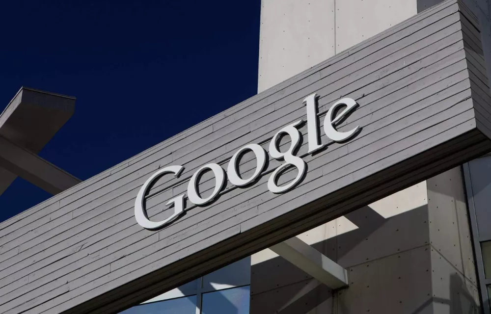 再投1800亿美元！谷歌冲击全球AI“王座”