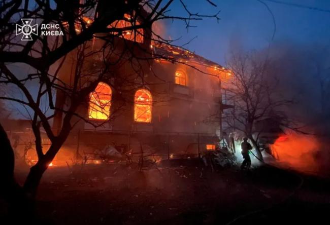 曝俄乌战争内幕:迎战的是拳王 却只打过枕头仗 曝俄乌战争内幕:迎战的是拳王 却只打过枕头仗