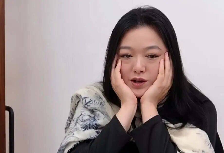 港知名女星因精神崩溃退圈 再谈患惊恐症 战胜病魔再复出