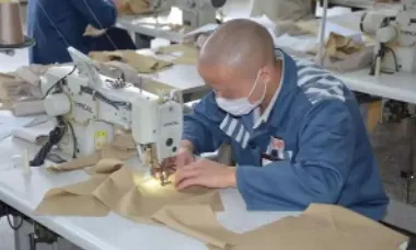 被判无期的人，每天在监狱里做些什么