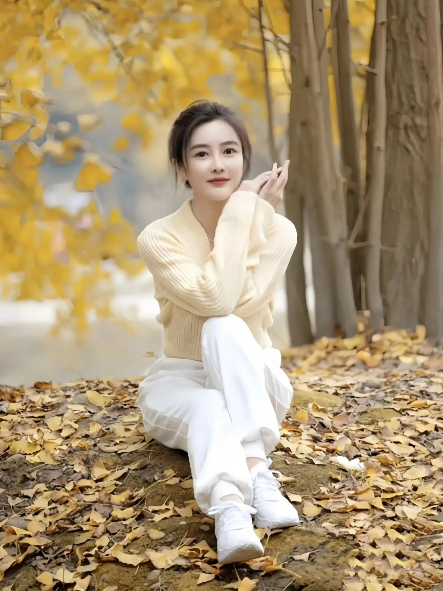 端庄温婉大气美女- 抖音