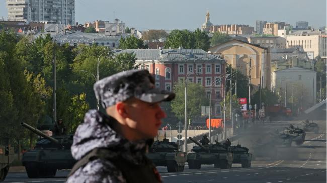 在俄中国人，必须当兵至少一年？