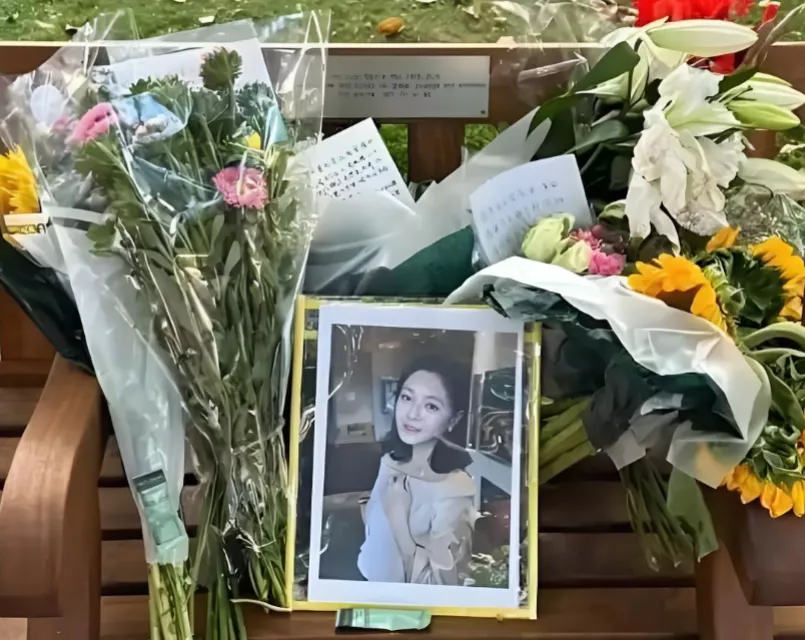 大S去世满一年，徐汪两家境遇已截然不同