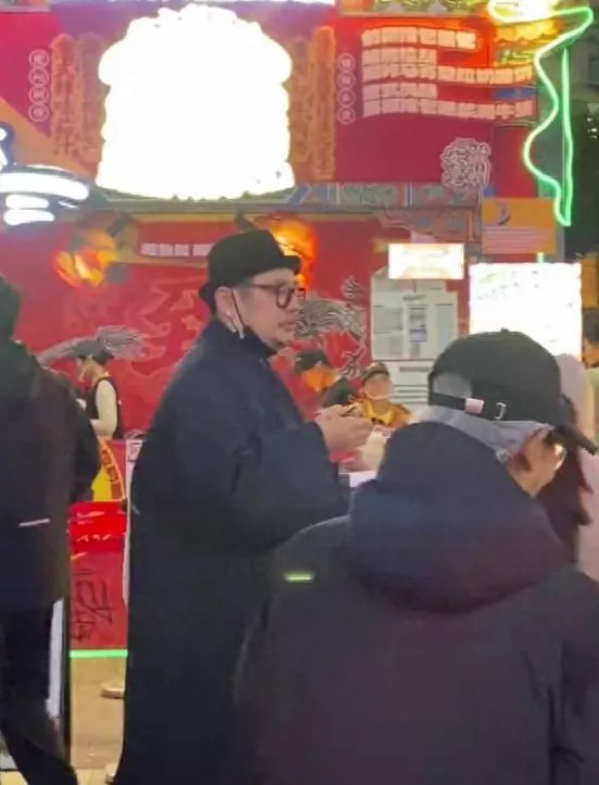 钱枫隐退五年后被偶遇，身材已经胖了好几圈