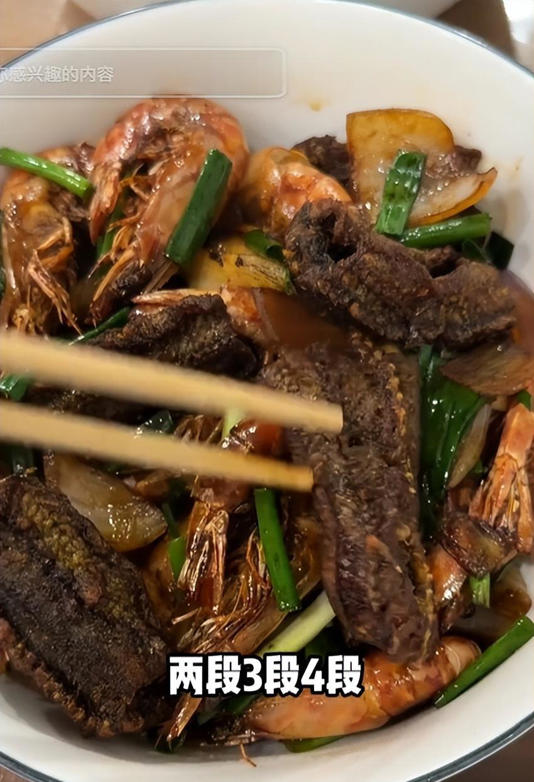 明星都肉疼!演员王宁去杭州吃面,2188元一碗吃不起,点了便宜的