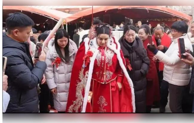 安徽农村小伙网恋埃及姑娘 6万娶回家 安徽农村小伙网恋埃及姑娘 6万娶回家