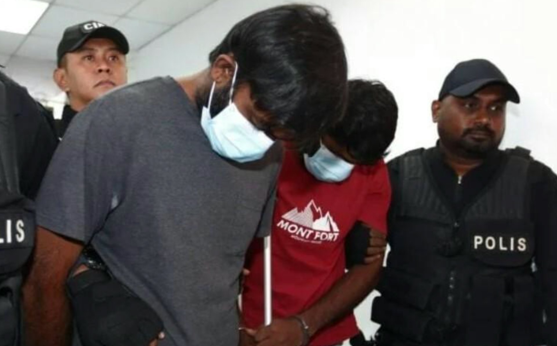 2名男疑犯被控謀殺罪,另外1男1女疑犯則轉做污點證人。(馬來西亞《星洲日報》圖片)