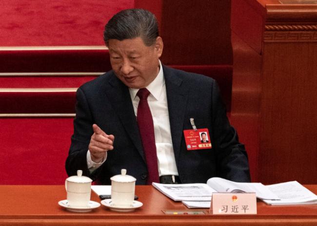 川普给中共两会送大礼 习近平现在看谁都像叛徒 川普给中共两会送大礼 习近平现在看谁都像叛徒