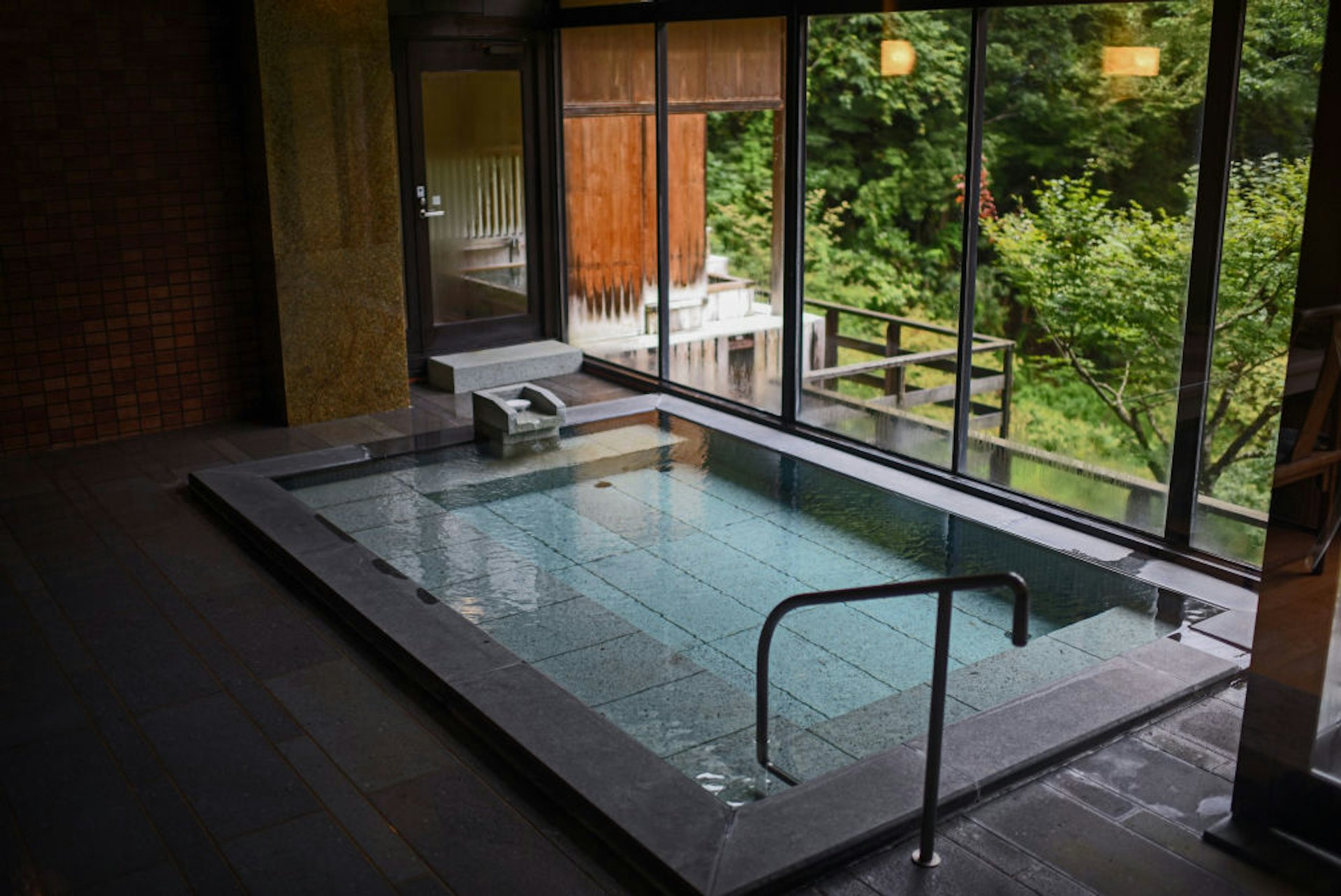 網民發現,日本一家酒店對客人的男女區分以生理性別為準。(示意圖,Getty Images)