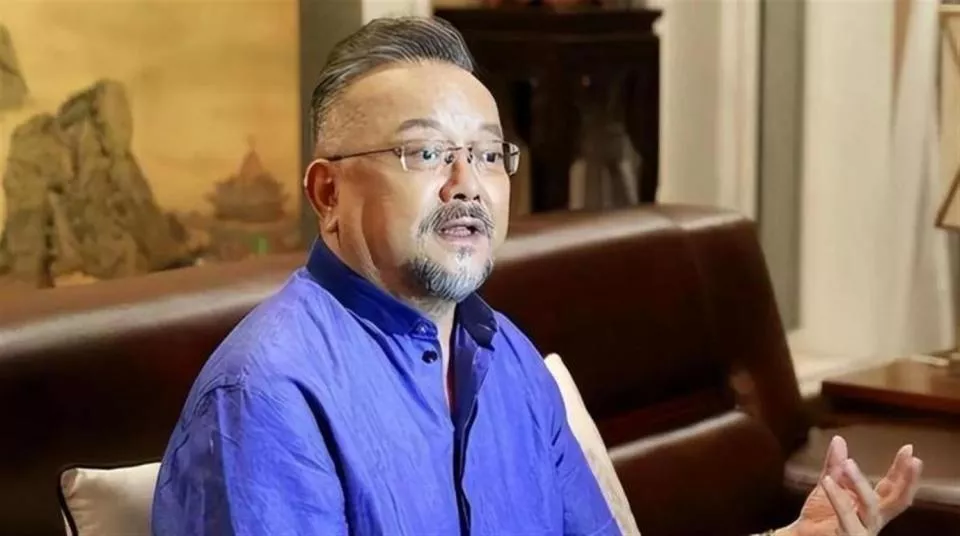 被传卖掉上亿豪宅,移民美国的王刚,如今生活状况却出人意料