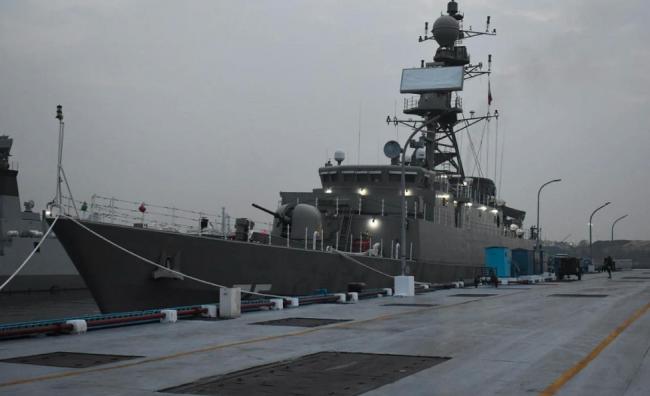 美军证实：击沉伊朗巡防舰 “101官兵失踪”