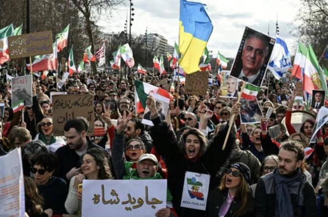 逃离德黑兰，中国大船还能驶向哪里？