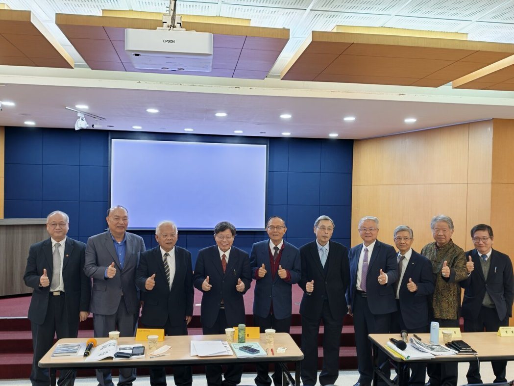 台北经营管理研究院、台湾儒商文化协会、杰出大陆台商联谊会、杰出亚洲台商联谊会4日... 台北经营管理研究院、台湾儒商文化协会、杰出大陆台商联谊会、杰出亚洲台商联谊会4日...