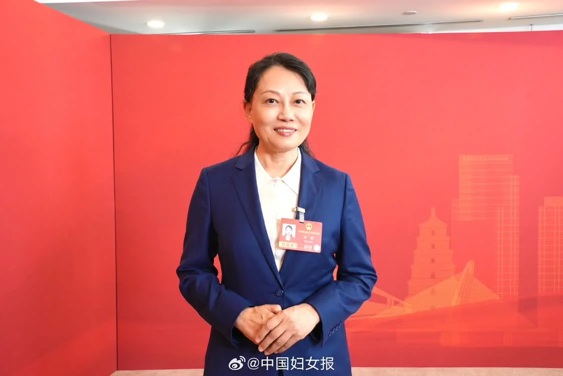 人大代表建议：性侵未成年出狱者佩戴电子定位装置