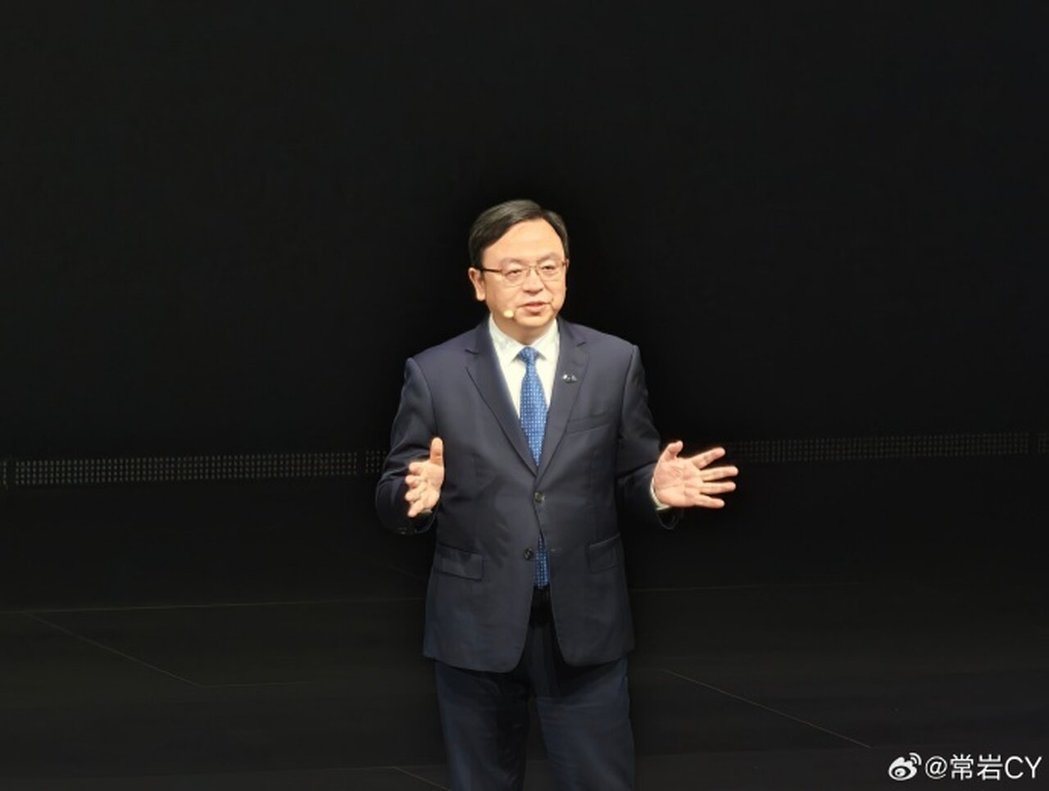 香港首富李嘉诚旗下长和集团出售全球港口受阻,彭博6日报导,目前各方把希望寄托在美... 香港首富李嘉诚旗下长和集团出售全球港口受阻,彭博6日报导,目前各方把希望寄托在美...