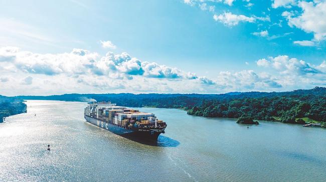 巴拿马接管港口 长和索赔20亿美元