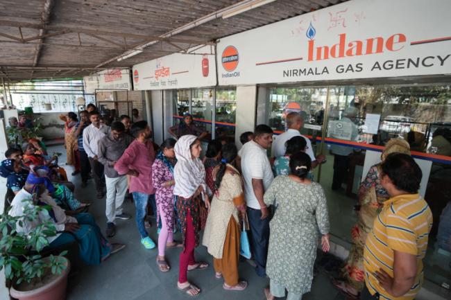 伊朗军方:全球做好油价“200美元1桶”的准备 伊朗军方:全球做好油价“200美元1桶”的准备