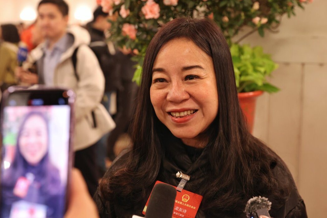 出生台湾的港区全国人大代表凌友诗。(中通社) 出生台湾的港区全国人大代表凌友诗。(中通社)