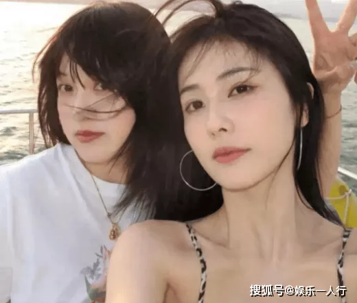 白鹿永远不会换助理,不是财产纠葛太多,而是这十年情分太珍贵