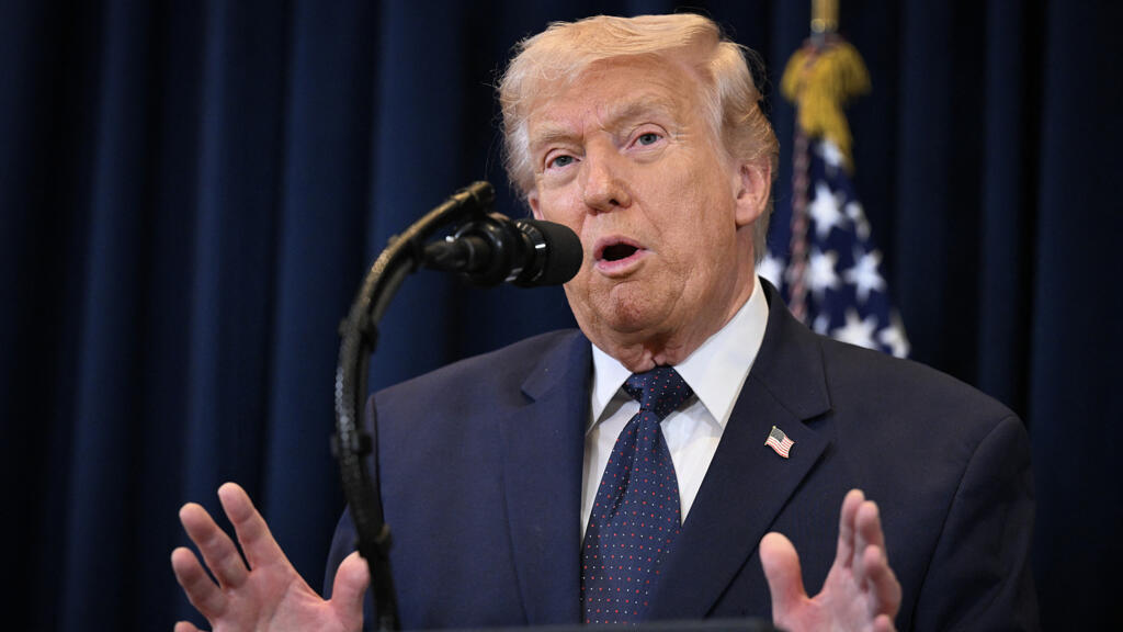 Le président américain Donald Trump s'adresse aux journalistes lors d'une conférence de presse au Trump National Doral Miami, le 9 mars 2026. à Doral, en Floride. [Image d'illustration]