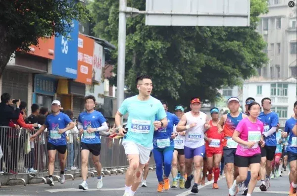 遭大厂“汰换” 百万年薪销冠无业维权2年获赔85万元