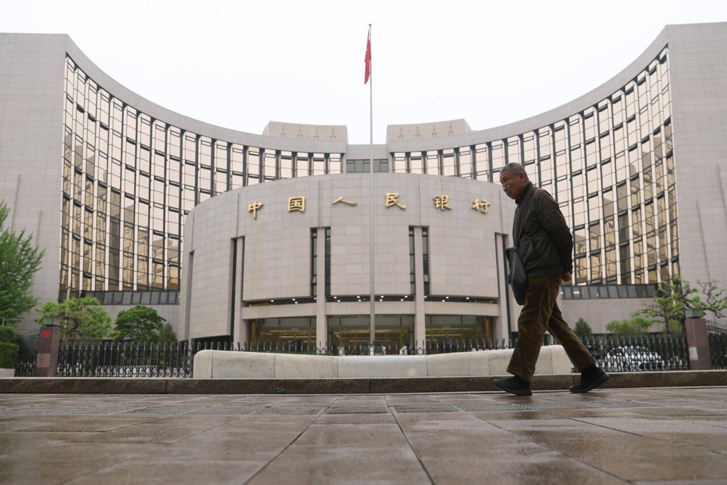 中国人民银行授权全国银行间同业拆借中心今天公布,3月贷款市场报价利率(LPR)维... 中国人民银行授权全国银行间同业拆借中心今天公布,3月贷款市场报价利率(LPR)维...