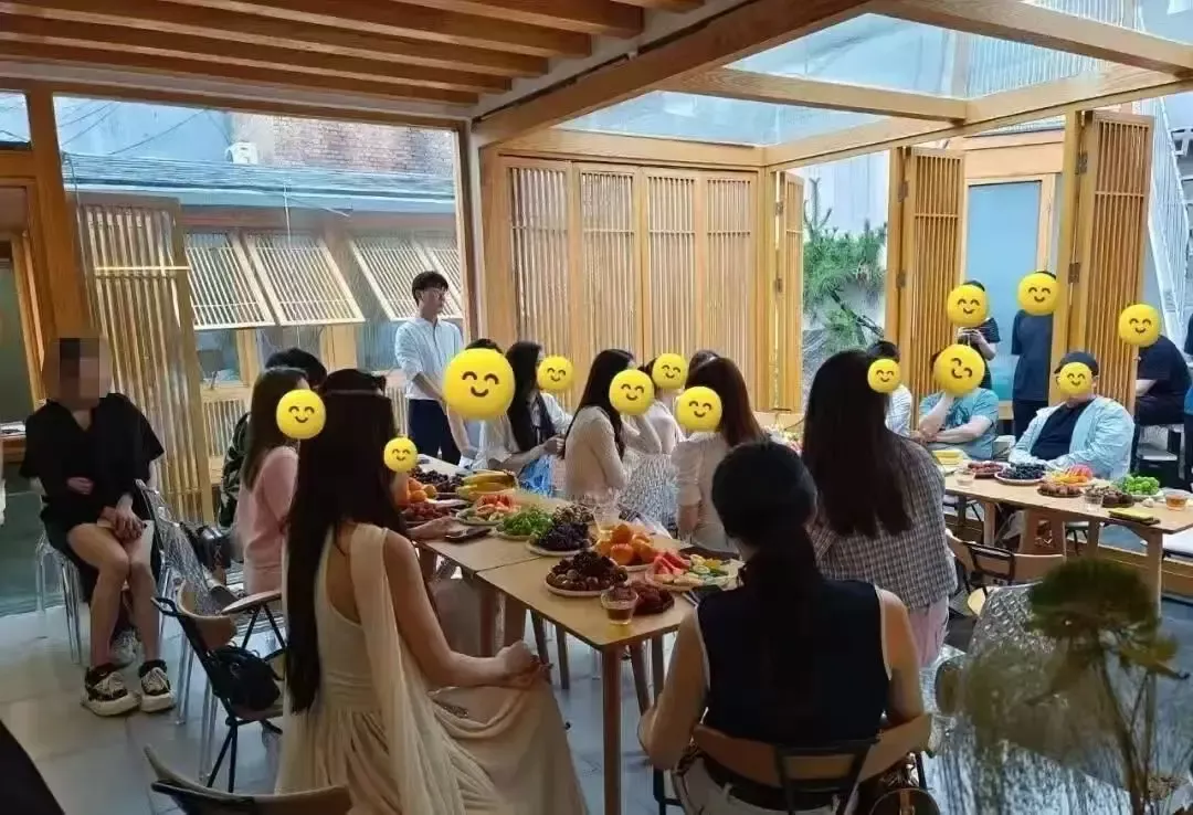 高端相亲局（图片来源网络）