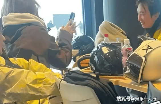 王思聪手写情书曝光 高调认爱疑结婚 女友真实家境被扒 能走多远？