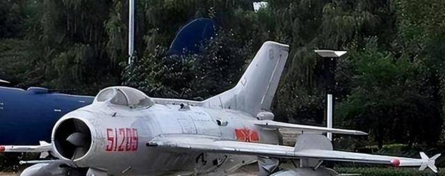 这个小国购买中国战斗机不给钱,7次追债都不还 这个小国购买中国战斗机不给钱,7次追债都不还