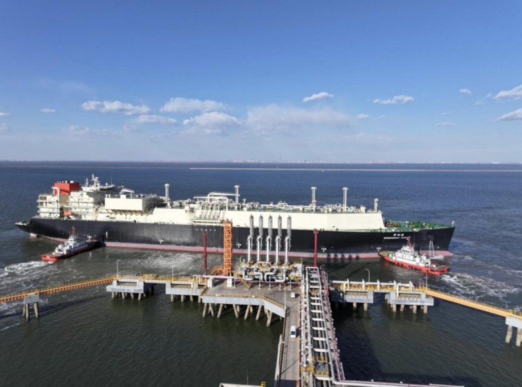 中石化董事长侯启军表示,「将探索与国际油气公司建立策略伙伴关系」。图为中国石化最... 中石化董事长侯启军表示,「将探索与国际油气公司建立策略伙伴关系」。图为中国石化最...