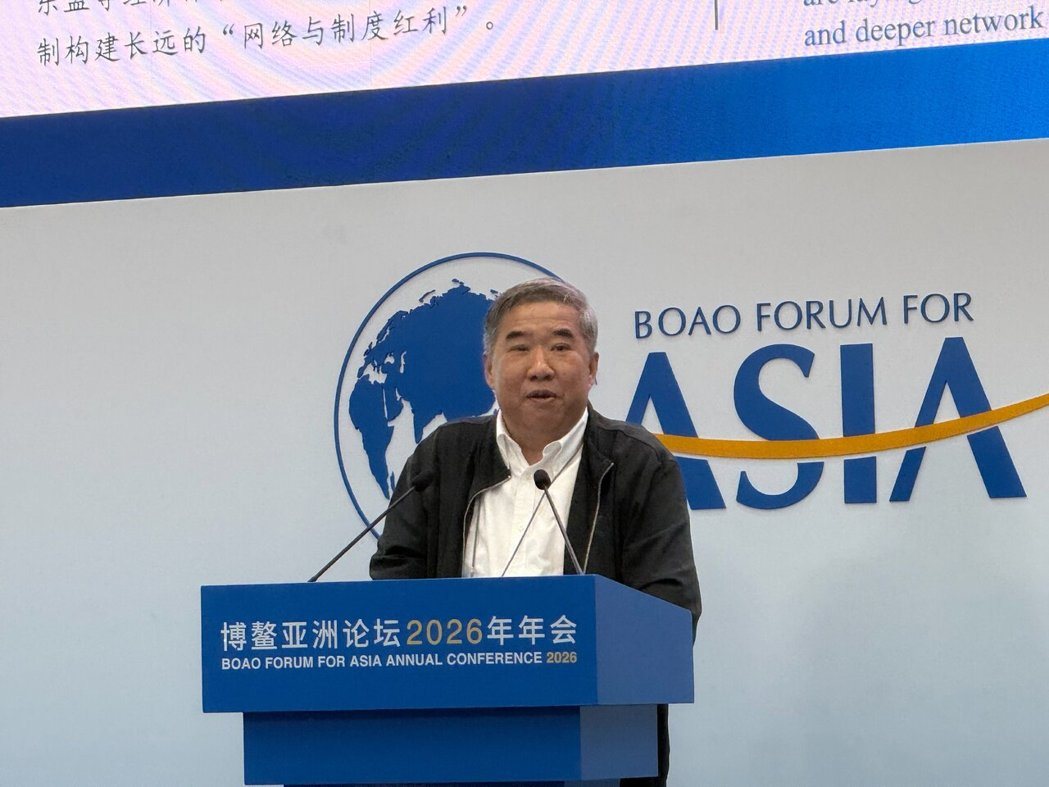 对外经济贸易大学原副校长林桂军表示,2008年是关键一年,推动全球经济向分解方向... 对外经济贸易大学原副校长林桂军表示,2008年是关键一年,推动全球经济向分解方向...