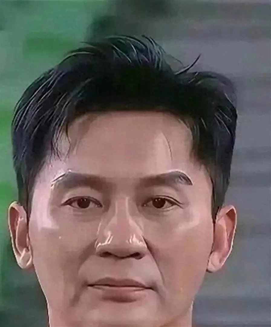 真搞不懂李晨!快50了,还十年如一日常驻跑男